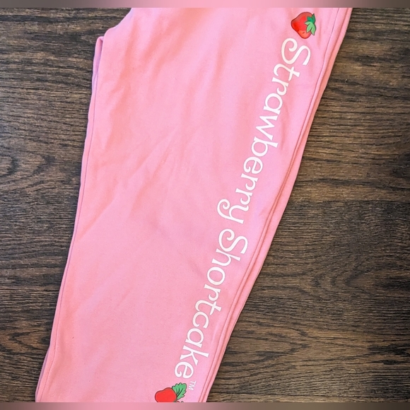 New Strawberry Shortcake Pink Sweatpants Large - Picture 3 of 3